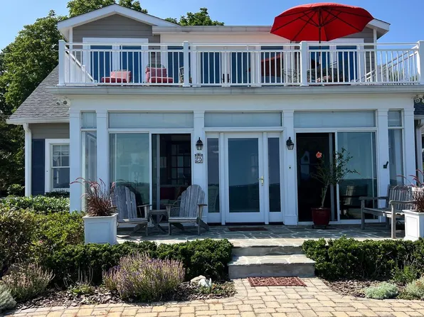 25 Bay Dr, Annapolis, MD 21403