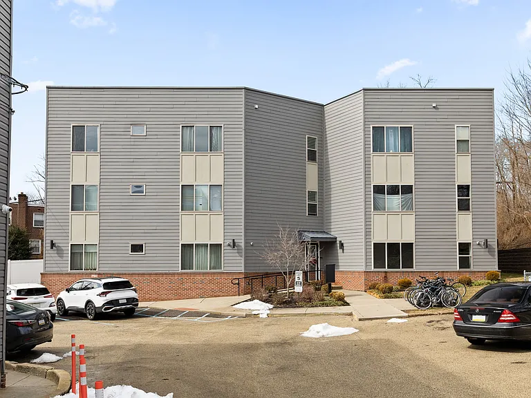 The Residences At 219 — Photo 27