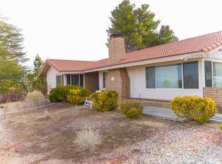 31954 Saint Anne Dr, Llano, CA 93544