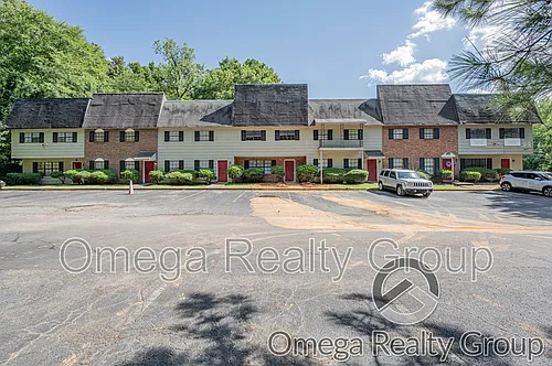 1827 Carson Rd #1 Photo 1