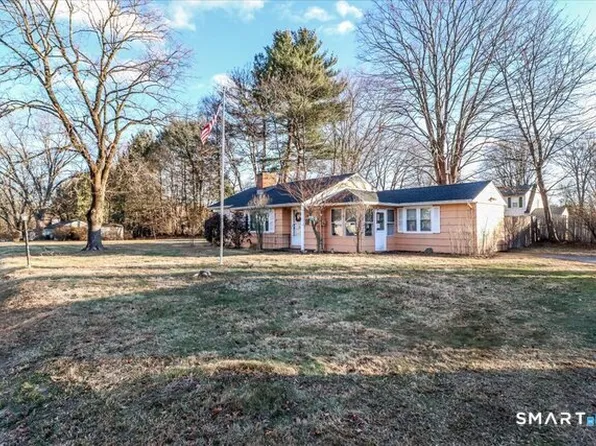 39 Cedar Lane, Cheshire, CT 06410