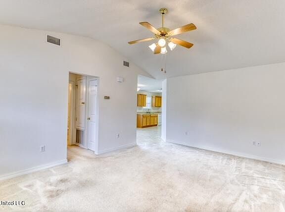 4th image of 11132 Dede Dr