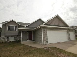 2724 Olive Ln, Sauk Rapids, MN 56379