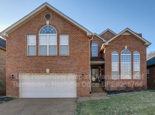 6948 Calderwood Dr, Antioch, TN 37013