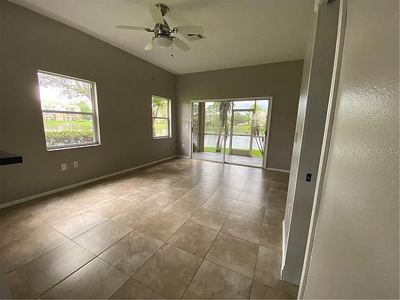4th image of 18502 Pebble Lake Ct