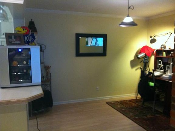 4th image of 4512 Jefferson St APT 4