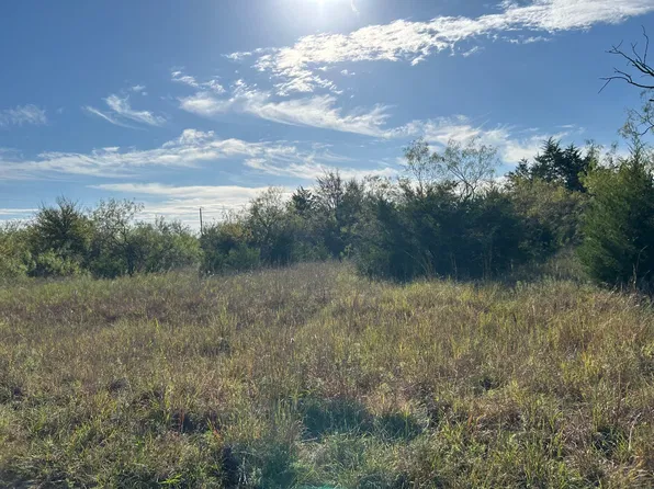 LOT 10 Cedar Pr, Mildred, TX 75109