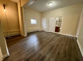 6 Almy St #1, Providence, RI 02909