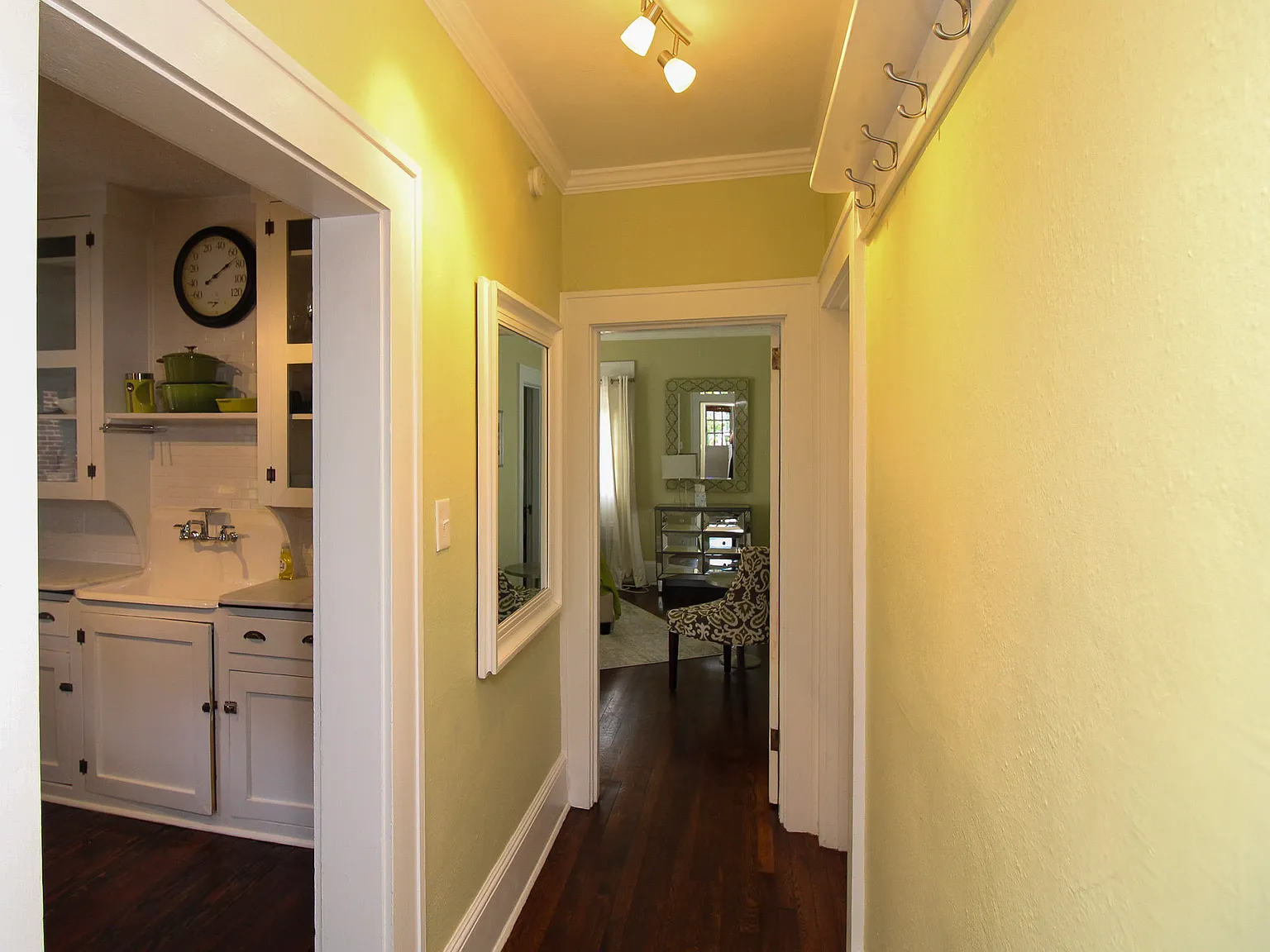 1 bed, 750 sqft, $1,275 — Photo 4