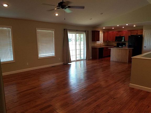 4th image of 505 Bryn Dr