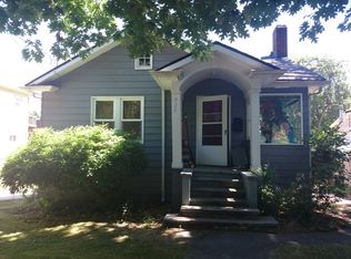 920 25th Ave, Seattle, WA 98122