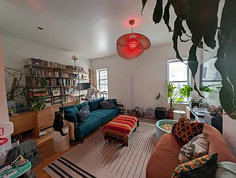 1156 Halsey Street, #1