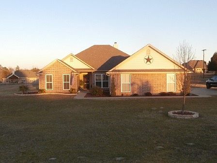 1st image of 154 Alexa Ln