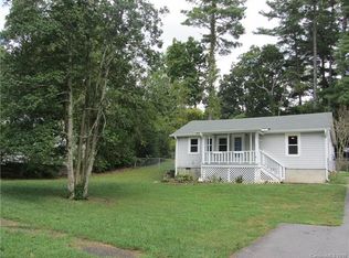 47 Linden St, Arden, NC 28704