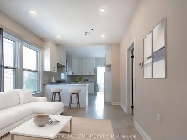 4554 3rd Ave, Niagara Falls, ON L2E 4L2