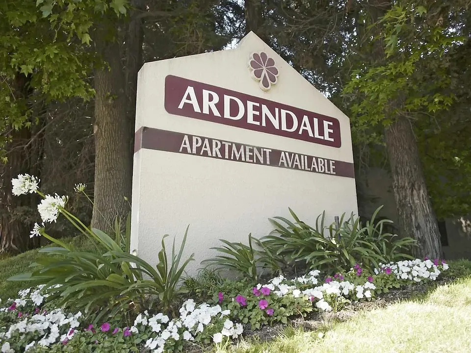 Ardendale Apartments