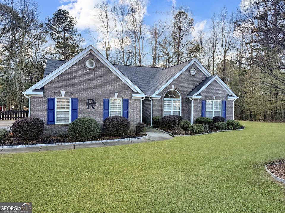 1st image of 346 Meadowcreek Dr