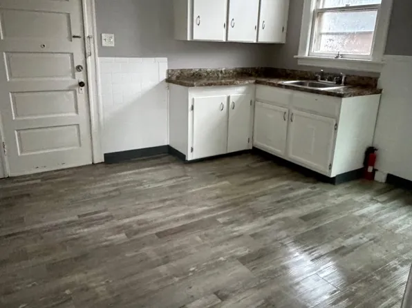 519 Tronolone Pl #2, Niagara Falls, NY 14301
