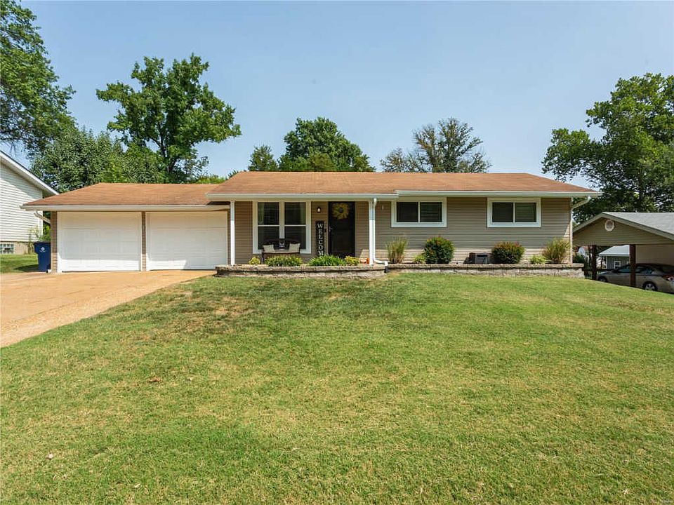 1st image of 621 Fairwick Dr