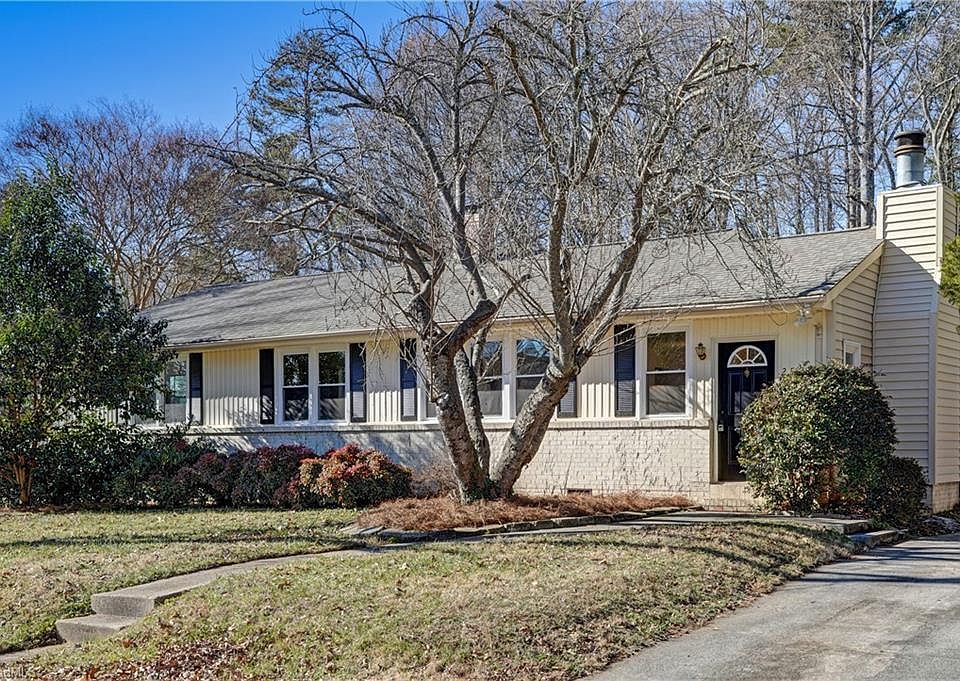 1st image of 2503 Shady Lawn Dr