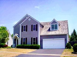 4516 Kings Way N, Gurnee, IL 60031