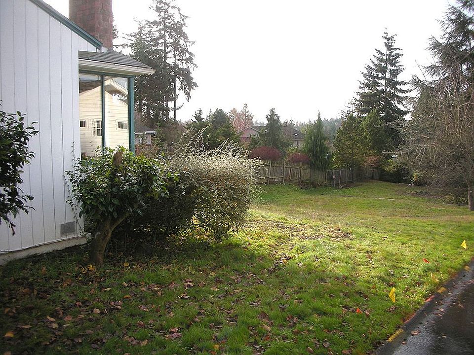 1st image of 9089 NE 35th Pl