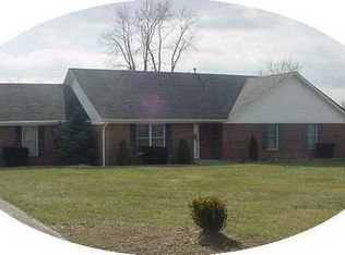 477 Mill Brook Cir, Shepherdsville, KY 40165