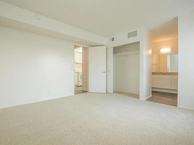 Fairway Village Apartment Homes — Photo 16