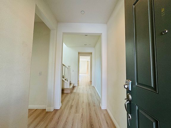 3rd image of 15955 Chorus Ln