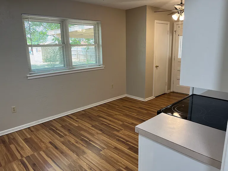 4217 SE Elmhurst Ln — Photo 13
