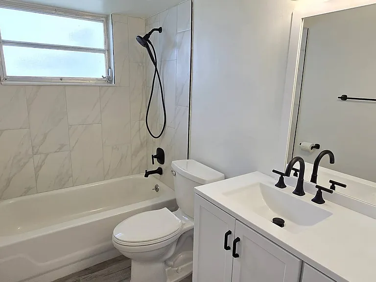 5347 Mosaic Dr — Photo 17