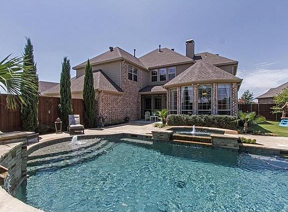 2nd image of 13082 Belle Isle Ln