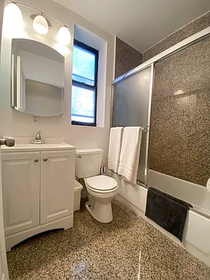 Rented by Property Link Mgmt, LLC | media 24