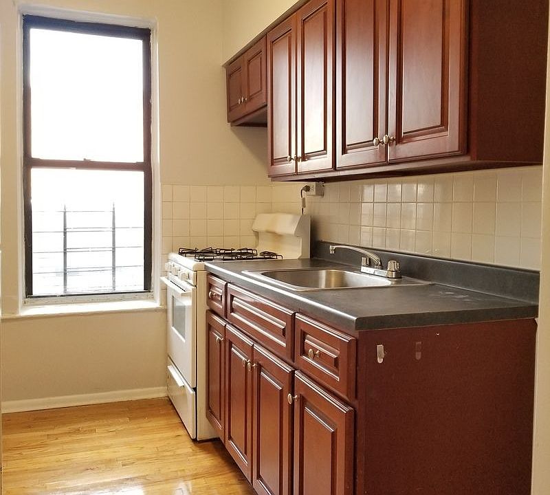 1st image of 1310 Nostrand Ave APT B4