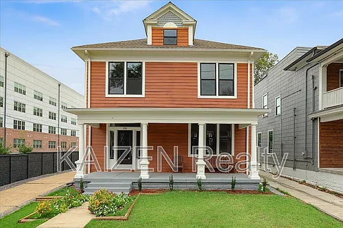 156 N Tucker St Photo 1