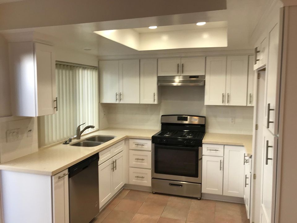 1st image of 3614 S Marine St APT 2
