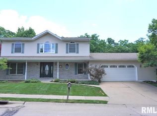 2920 28th Ave #A, Moline, IL 61265