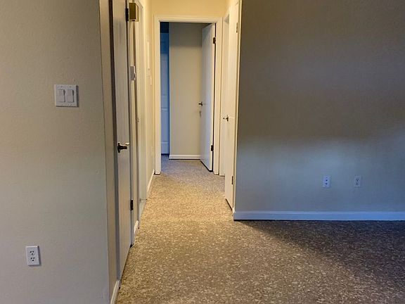 3rd image of 5405 Akes Dr