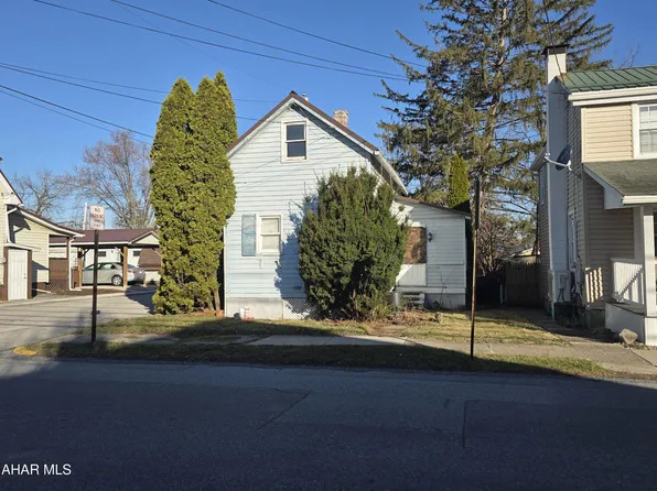 401 Garber St, Hollidaysburg, PA 16648