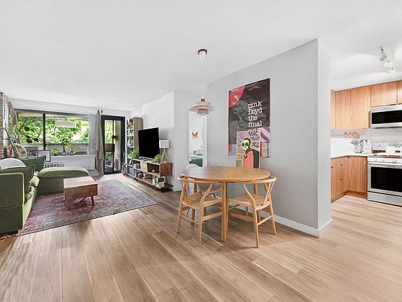 4th image of 100 Beekman St APT 3H