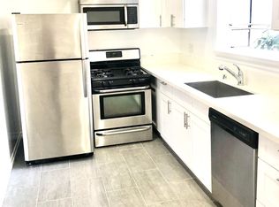 14619 Moorpark St #21, Sherman Oaks, CA 91403