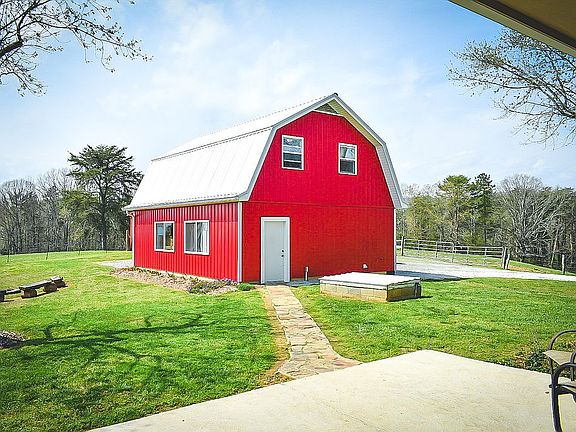 Two stall extra large garage