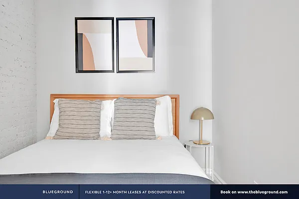 Rented by The Blueground | media 100