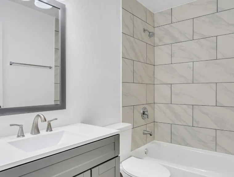1794 W Shannon Cir #70-B — Photo 11