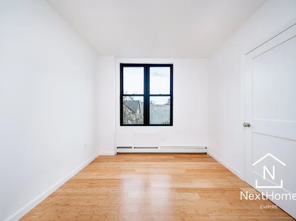 150-11 41st Avenue image 6 of 10