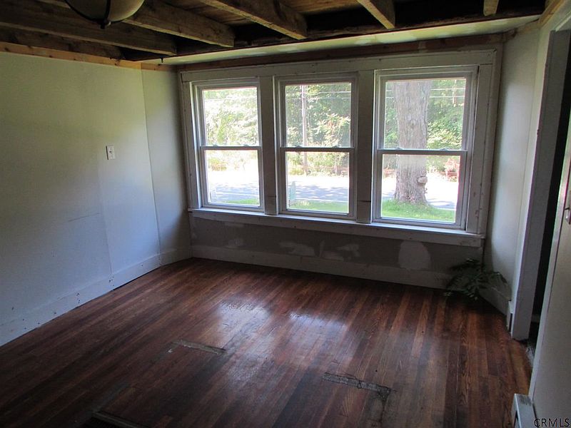 5th image of 2152 NY 43