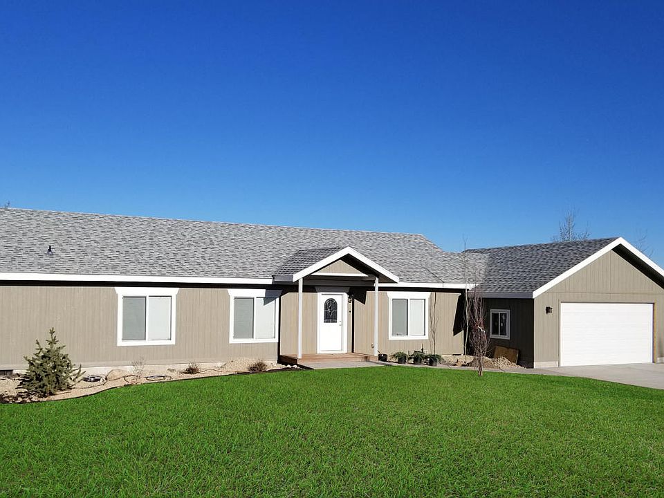 3912 Spruce Rd, Victor, ID 83455 | Zillow