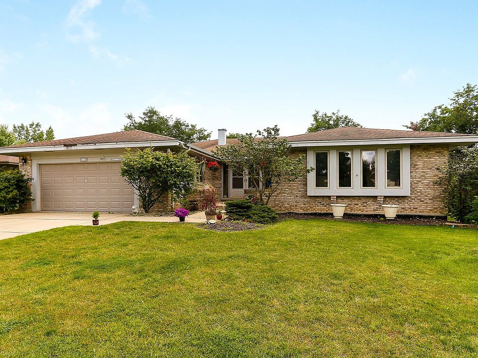 1st image of 1201 Lynnfield Ln