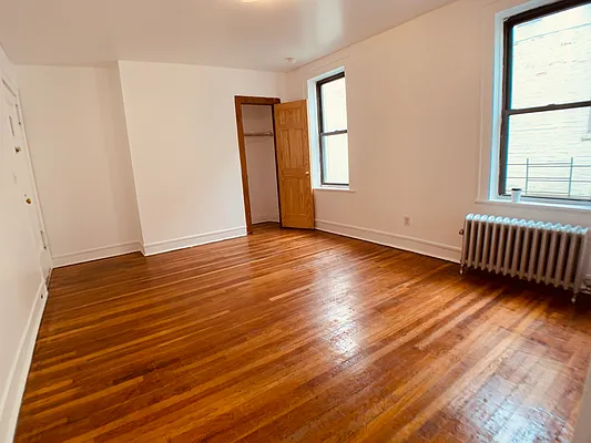 Rented by Wolve's Den Realty | media 1