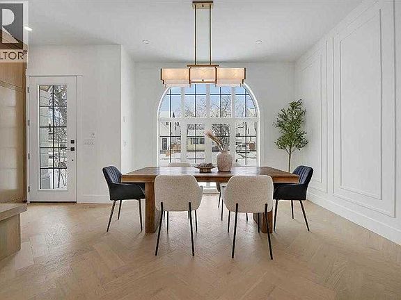 3rd image of 518 W 34a St NW